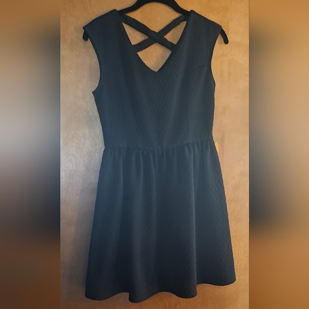 No Boundaries Black Textured Midi Dress